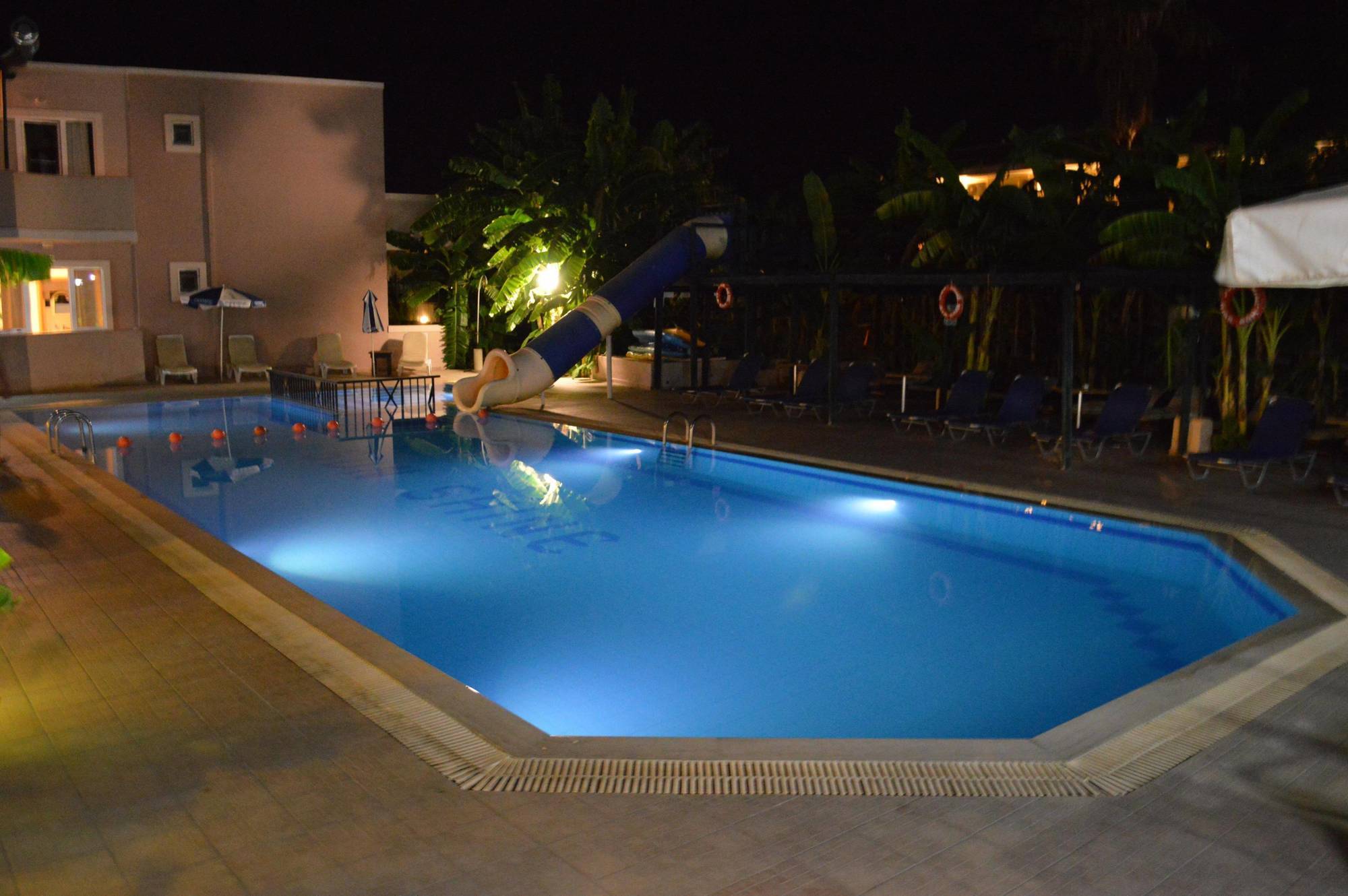 Sunshine Hotel Tigaki 外观 照片